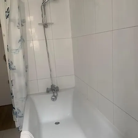 Apartament Calme Et Central