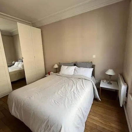 Apartament Calme Et Central
